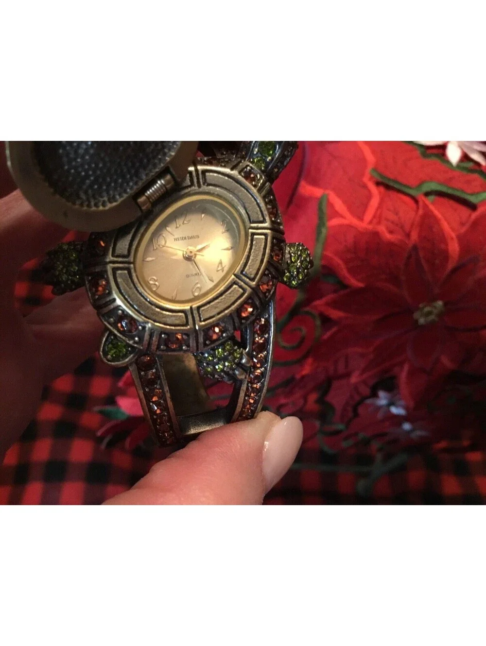 Womens Heidi Daus Slow Poke Cuff B7954 Turtle Swarovski Crystal Watch Need Batt